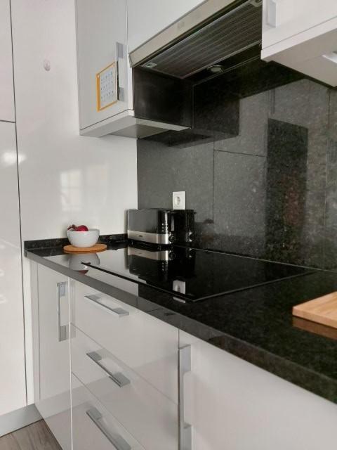 Girassol - Bright, Modern, Well Located Apartment Olhão Kültér fotó