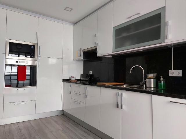 Girassol - Bright, Modern, Well Located Apartment Olhão Kültér fotó